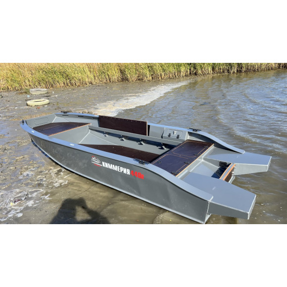 Лодка из Пнд Киммерия 440R Серая